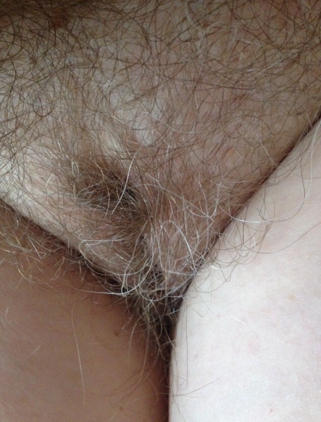 cockinpantielover:  50yroldbbw:  OK guys (and gals), question time.  Which do you