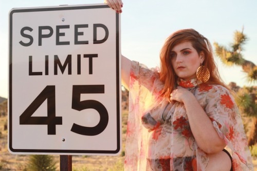 @femmeplastic wearing vintage pieces from @proudmaryfashion in the desert. Shot in Joshua Tree by @f