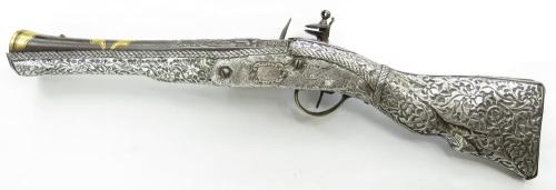 Silver mounted blunderbuss supposedly owned by Lord Byron, Greece, 19th century.from Auctions Imperi