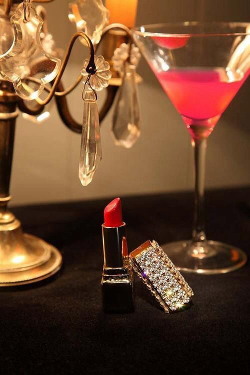 Glamour, Glitter, & Gold