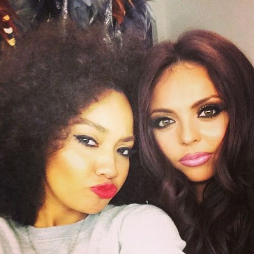 Jesy Nelson and Leigh-Anne Pinnock- Little Mix (Lesy)