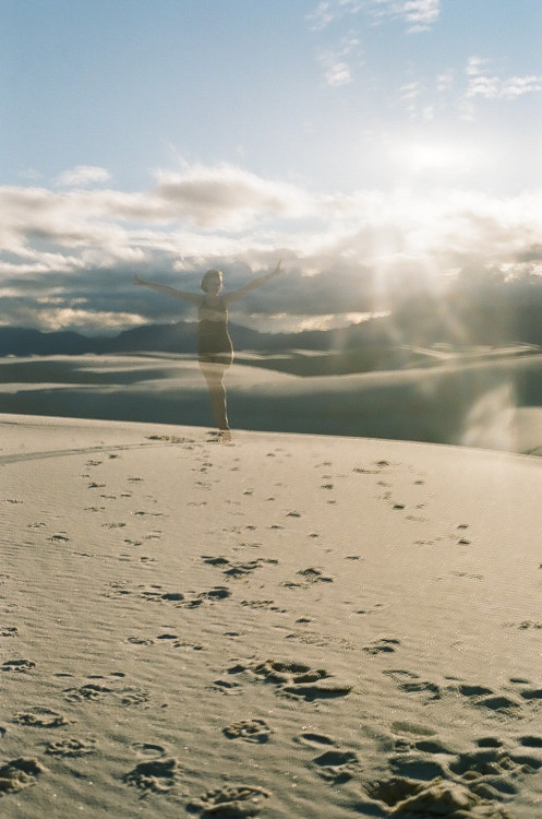 D r e a m i n g  and  F l o a t i ng With So Much Gratitude Happy New Years!White Sands National Mon