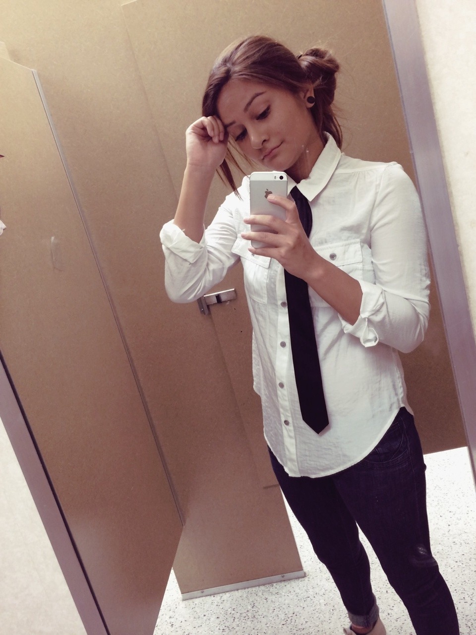 angiekittity:  mareeeeezy:  angiekittity:  I do not dress to impress 💂  I’d