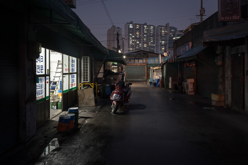 archatlas:  Mullae District Nights   Walking through the nights in Mullae district