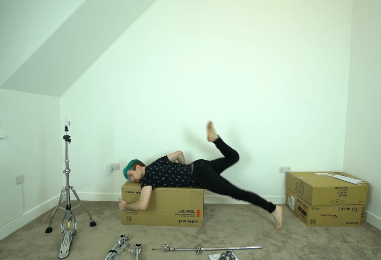 neonblossom8:  Reason number 1,096 why i love this man-child 💚
