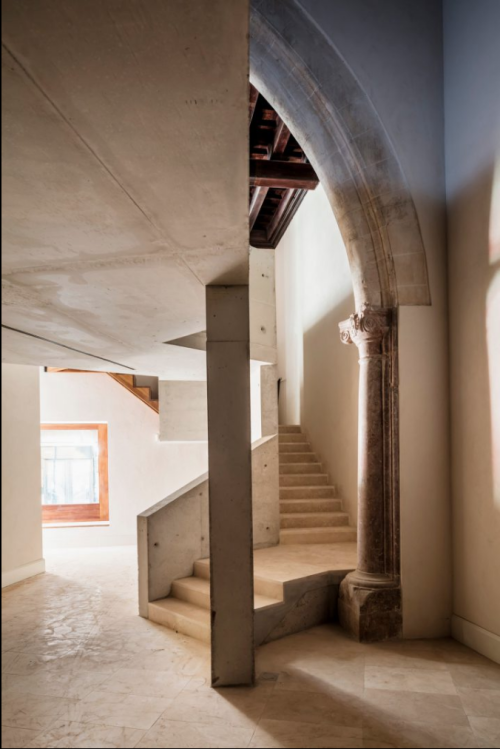 Casal Balaguer Cultural CentreCasal Balaguer is a palace in the historic centre of Palma, a family h