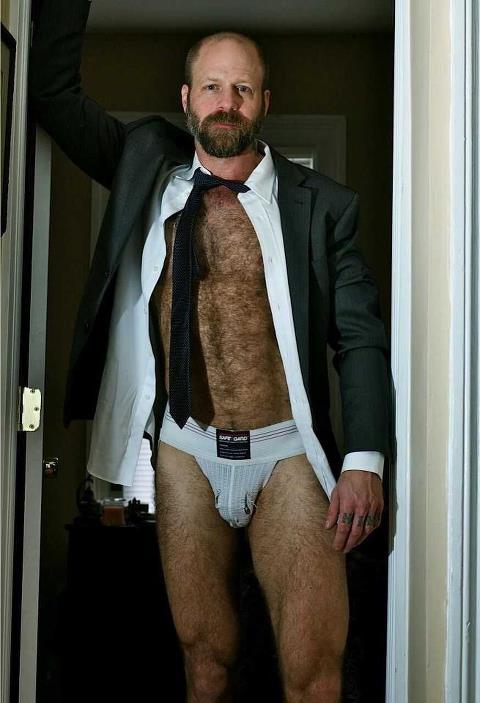 lovethemveryfurry:  manly-brutes:  http://manly-brutes.tumblr.com/  Mmmmmmm    (via TumbleOn)
