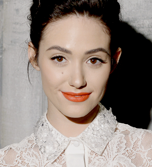 :  Emmy Rossum attending the Monique Lhuillier F/W 2014 Fashion Show in NYC (08.02.14) 