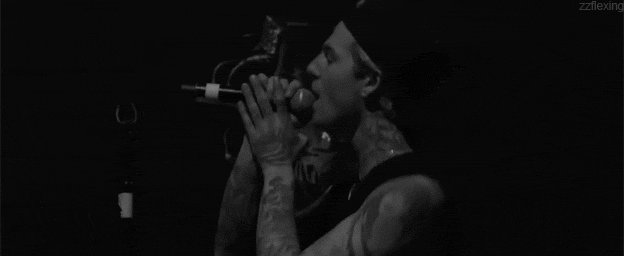 nbhd-hoodlums:If jesse’s little dances on stage don’t turn you on, then I don’t know what willthey m