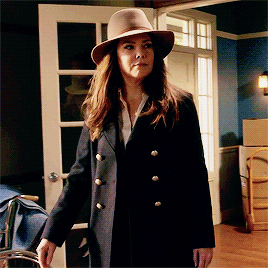 imlorelai: LORELAI GILMORE APPRECIATION WEEK: Favorite Looks