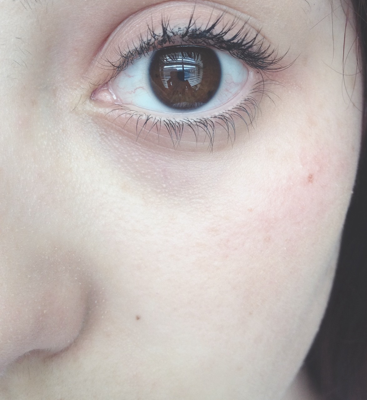 aunteeblazer:  aunteeblazer:  little imperfections; proud of them. i like this photoset