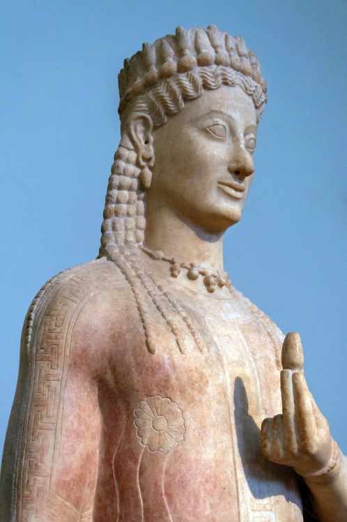 Kore (Phrasikleia) by Ariston of Paros, 550 BC