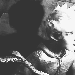 lostiel:   jack frost being shoved in the wall appreciation post  