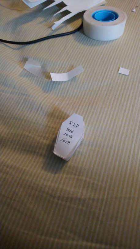 pipkinpumpkin: lun-avi:   pipkinpumpkin:  lun-avi:   pipkinpumpkin:   pipkinpumpkin:  pipkinpumpkin:  lun-avi:  pipkinpumpkin:   pipkinpumpkin:   pipkinpumpkin:   lun-avi:   pipkinpumpkin:  pipkinpumpkin:   dead bug on my balcony this morning sad :( 