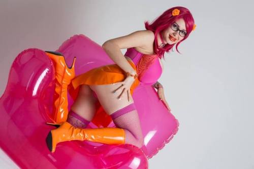 bimbosybarbies: Ariane Saint-Amour
