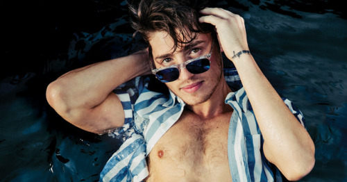 gsulkinbra: Gregg Sulkin para Gay Times Magazine Come check 20+ categories through the tags on gayse