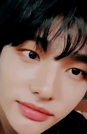 (190921) Vlive : Hyunjin.