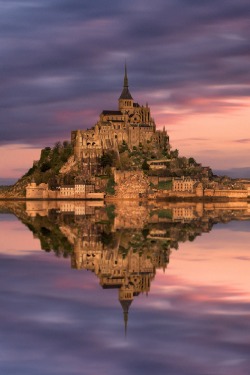 sublim-ature:Mont-Saint-Michel, FranceAlexander