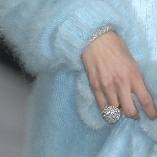 cyberrghetto:   cyberspace princess  