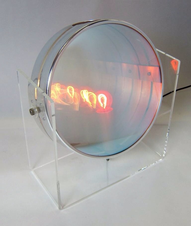 virtualgeometry:  Eyecatching Carbon Filament Light Object, 1990s