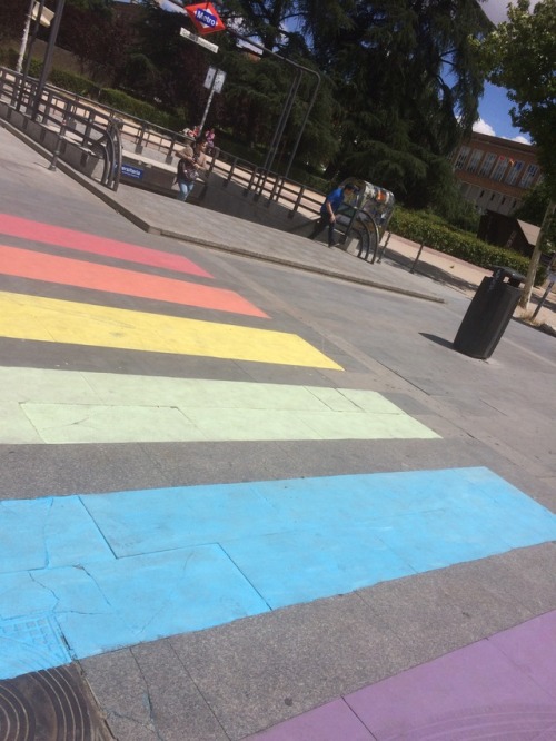You are so beautiful with all those rainbows, Madrid. 