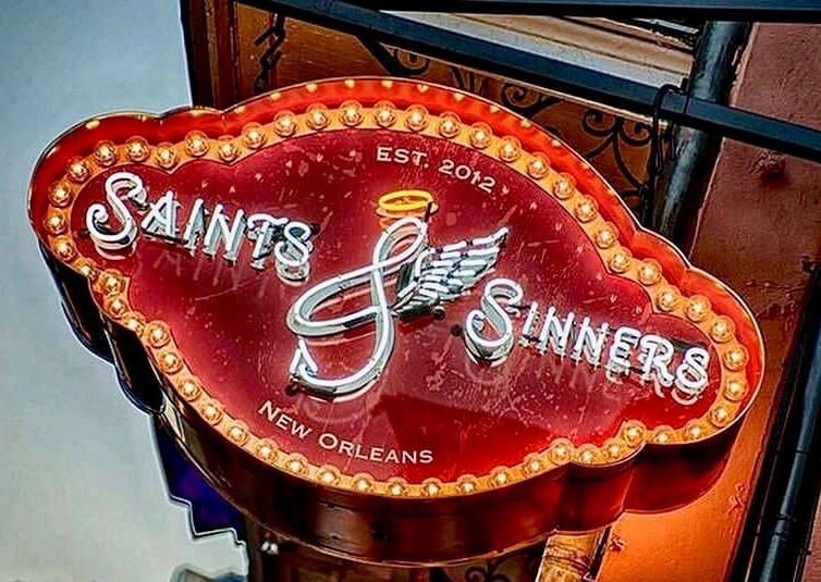 thevisualvamp: It’s a sign
