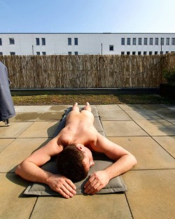 nudeflikker:  fkklad: Finally, spring has arrived! It’s such a perfect day in Berlin.   I’ve been waiting all winter to use my terrace again. Today is the first time I’ve been able to lay out here naked this season. And a perfect way to shake off