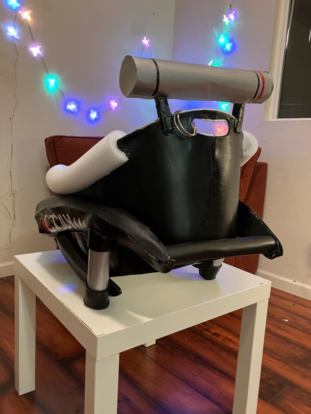 Finally finished my bloblobber cosplay prop!! Was a challenge and I’m really happy with how it came out. AND!!! Completed 