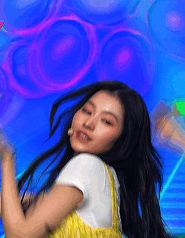 Sana Talk That Talk, 220902
