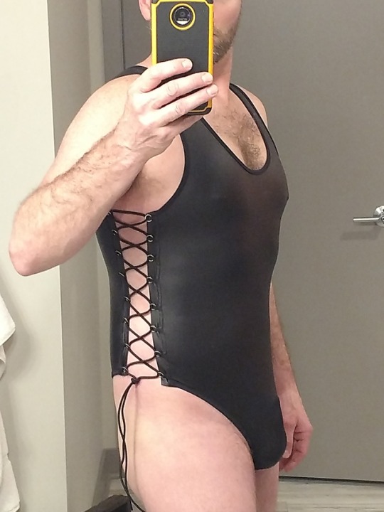 Some new suits !! Love a thong cut bottom bodysuit 😍 😍🎉