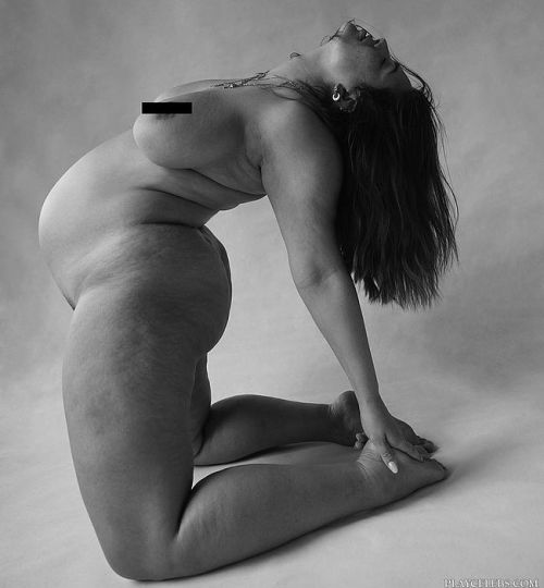 Ashley Graham Nude Black And White Photoshoot  Twitter: twitter.com/ashleygraham