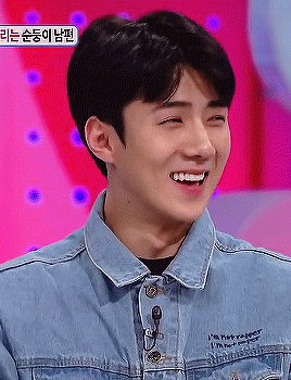 huntertainment: His smile warms my heart ♥  @sehuniepeach