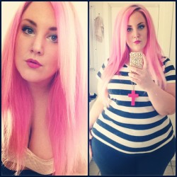 Fabulousandthick:  Khaleesidelrey:  .This Happened. #Pinkhair #Pastelhair #Alternativehair