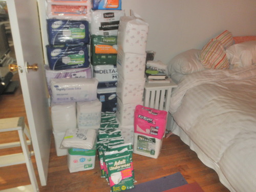 littleprincessaubrey:  lukepackwood:  my bestie did his best to say this wasn’t the closet of a crazy person   :)