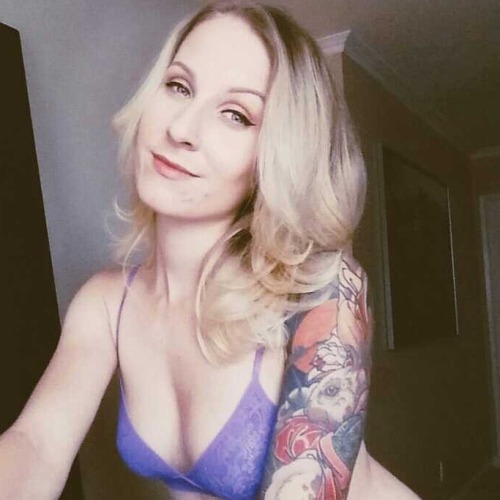 altmodelgirlcrush: Submitted by @raydesuicide herself! ♥