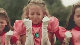 peachydurazno:  Super Princess Peach (2005, NDS)↳   Commercial for the game.“Once