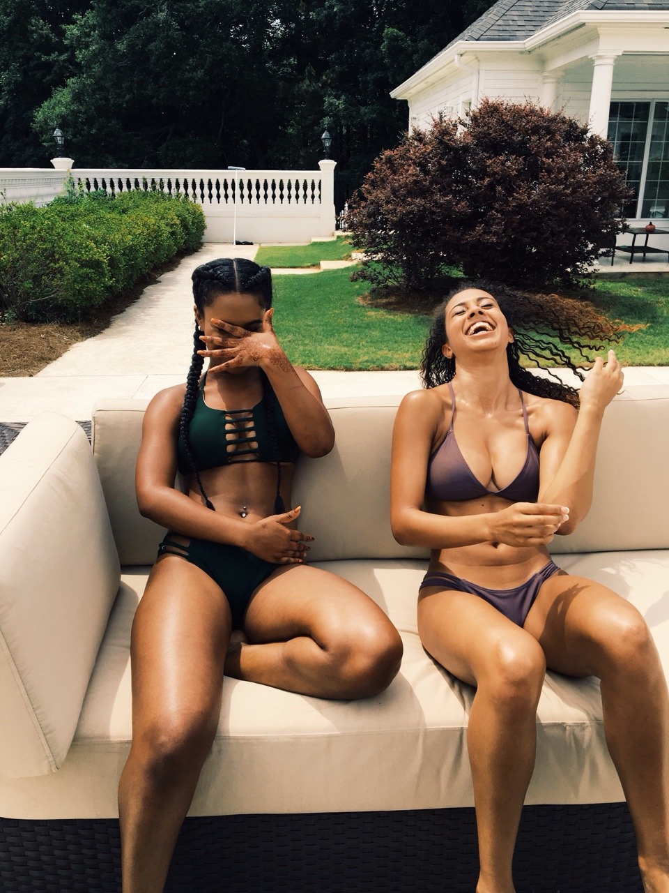 aziamalayzia:they don’t want us to be unbothered 👑💅🏾✨  ig: @aziamalayzia