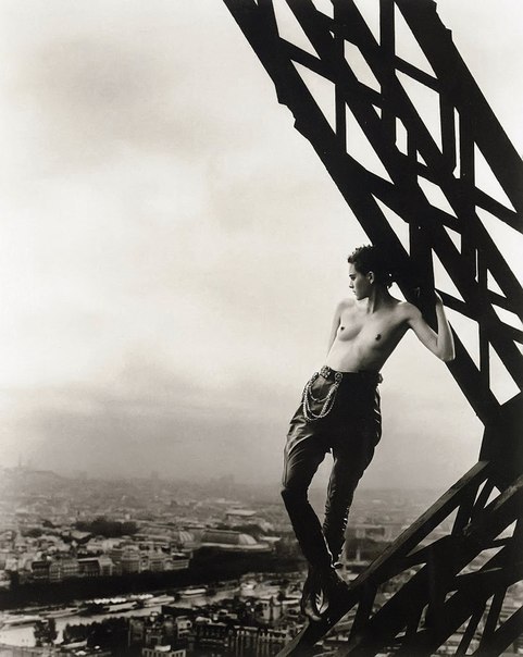 le-voleur-de-beaute:  PETER LINDBERGH Mathilde, Eiffel Tower, Rolling Stone, 1989