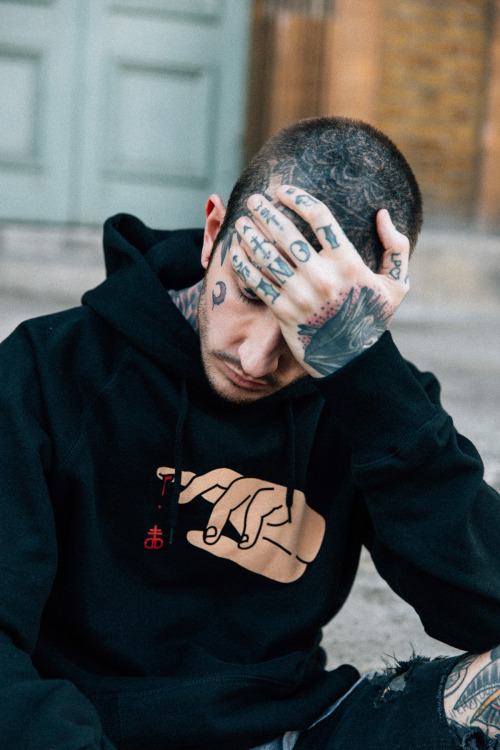 dropdeadclothing:  Thick as Blood