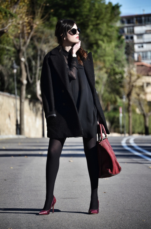 (via Views, by Laura: Black and Maroon)