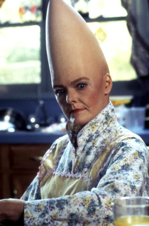 Coneheads (1993)