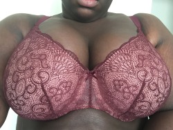 sluttybbw:  Because it’s been ages since