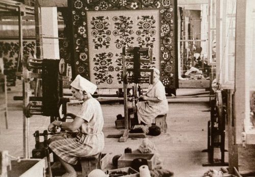 vintage-ukraine:Weavers of the Reshetyliv Plant, 1960s