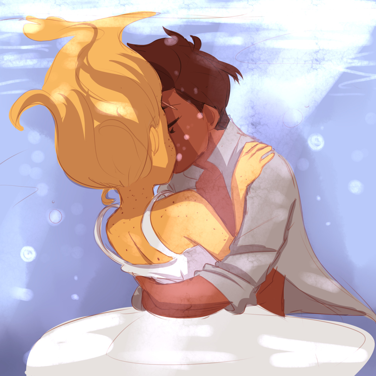 Glass Heart — obligatory underwater kiss