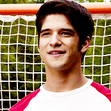 felicitycaitlin:  Never frown, someone could be falling in love with your smile.