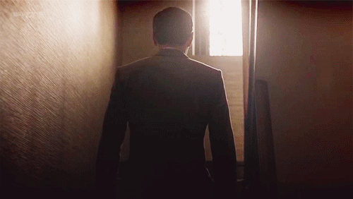 Parallels: The Reichenbach Fall vs. The Sign of Three