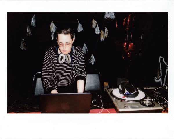 Jana Hunter djing at the Showspace Valentine’s Day benefit for Moveable Feast.
Photo: Jen Mizgata