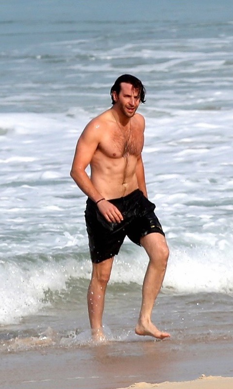 hotfamous-men:  Bradley Cooper
