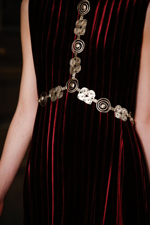 notordinaryfashion:Valentino Haute Couture Spring 2016