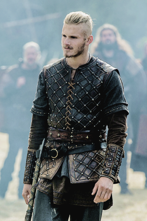ethanschandler:  Bjorn l Vikings 3.08 [x]  